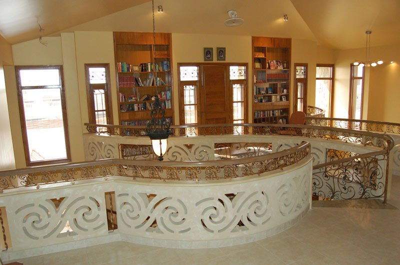 Athar Naseem Residence 4