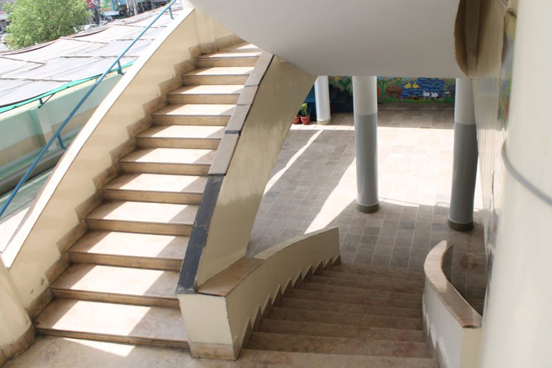 Cresent Academy 8